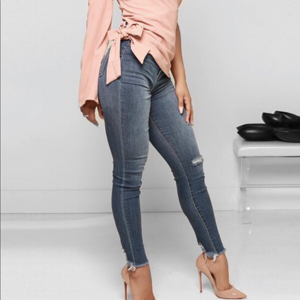 One Shoulder Top - Picture 2 of 3